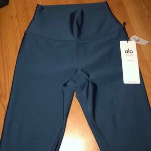 Alo Yoga Leggings